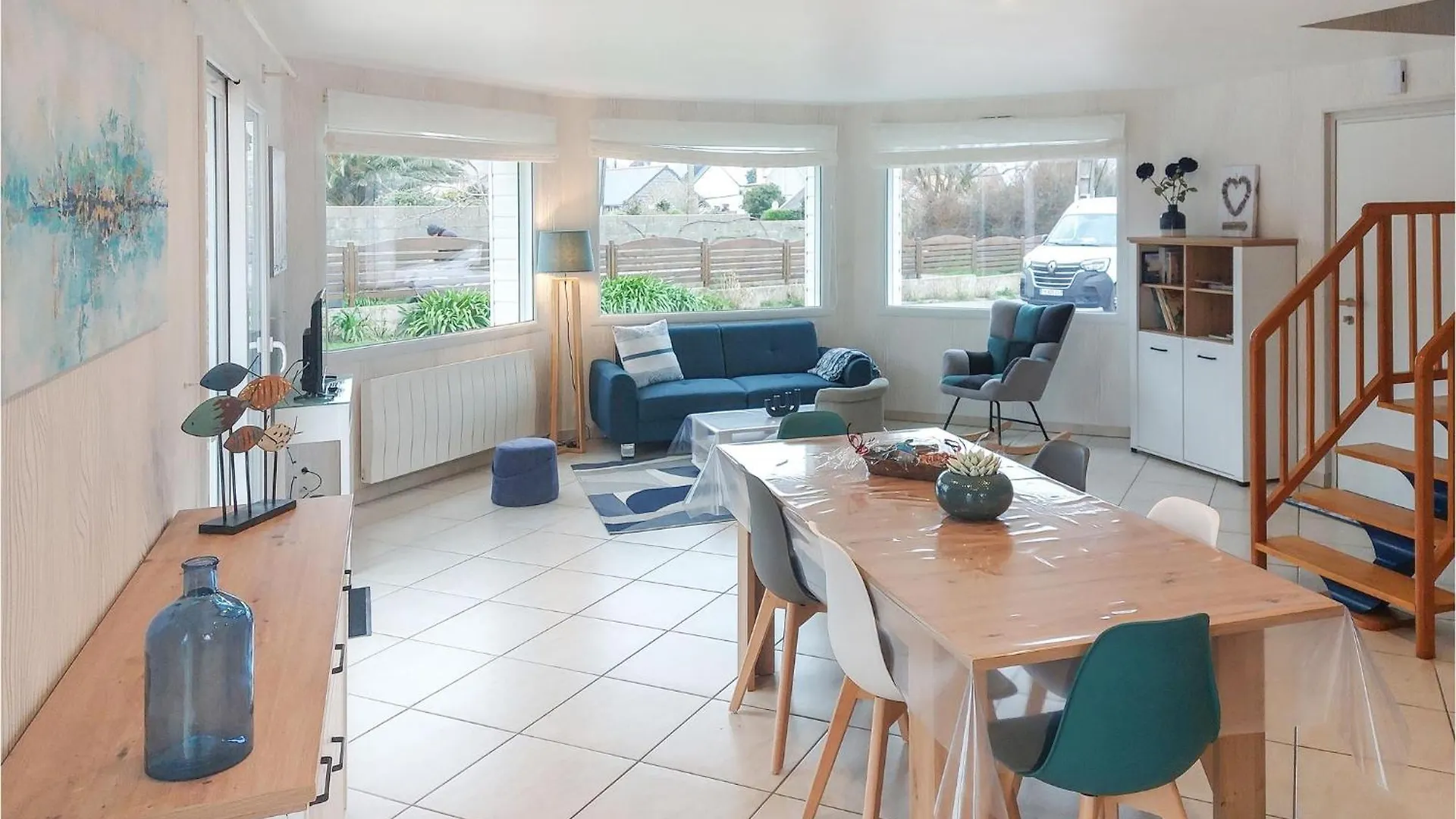 Nice Home In Ploudalmezeau With Kitchen Holiday home